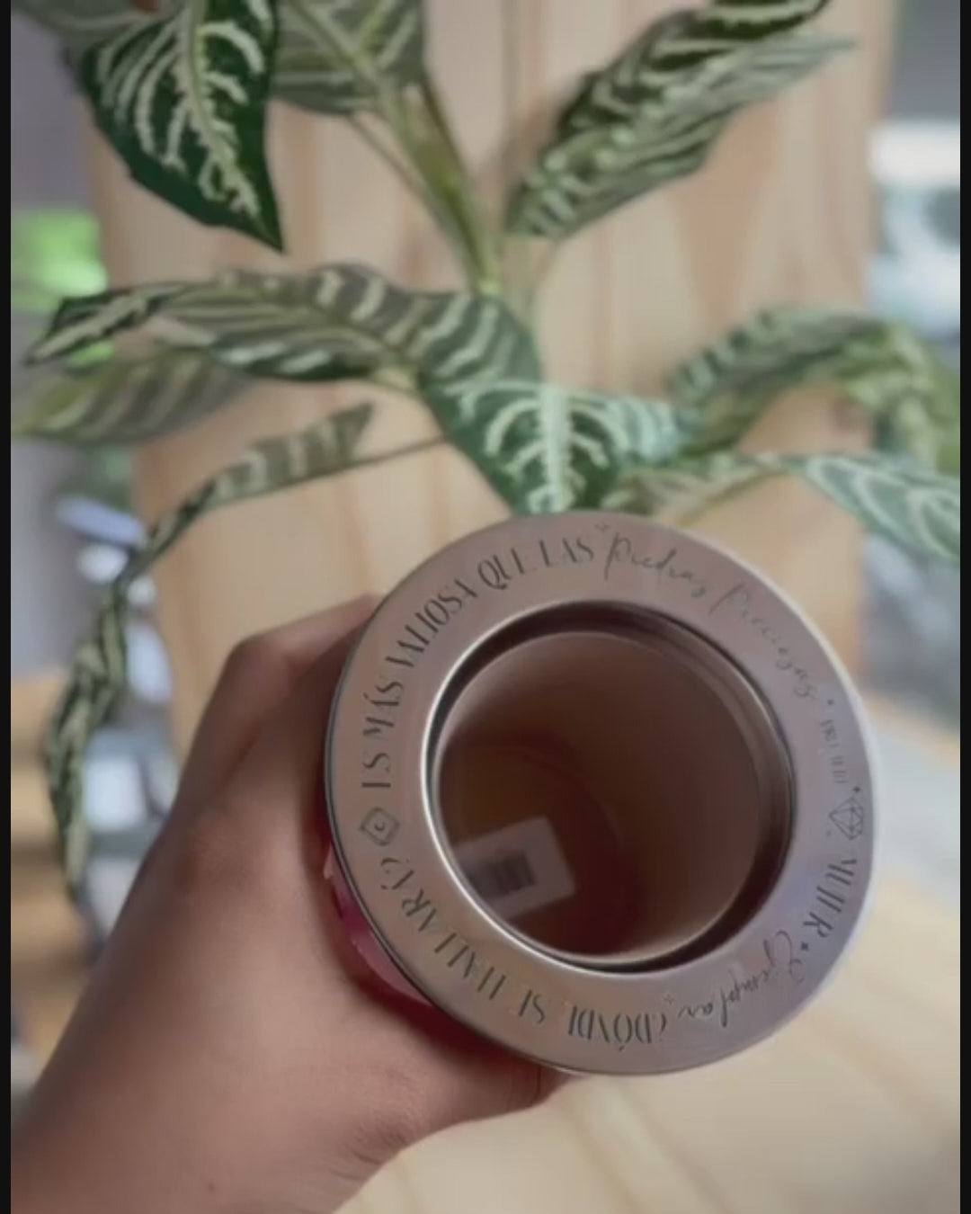 MATE PVC "ERES VALIOSA" - "HAGAN TODO CON AMOR"